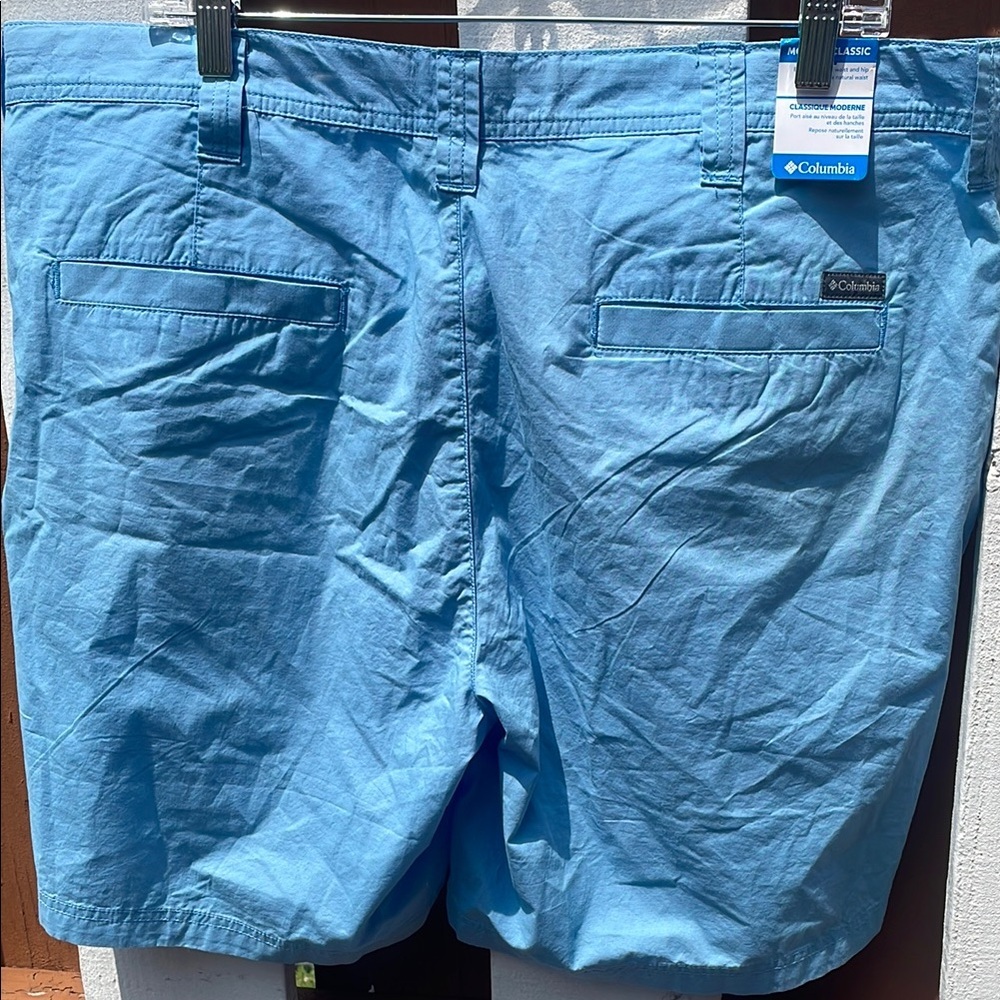 NWT - Columbia Blue Flat Front Shorts Lightweight Casual - Picture 4 of 6